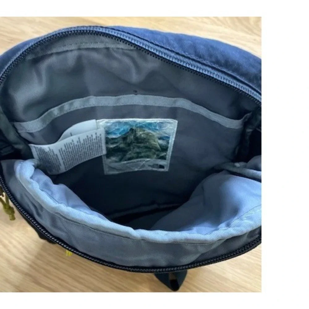 The North Face Berkeley Field Bag Men Black Nylon Good Crossbody Shoulder Bag